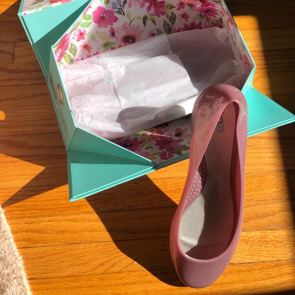 Oka B Watermelon Sparkle Flats - Picture 2 of 8